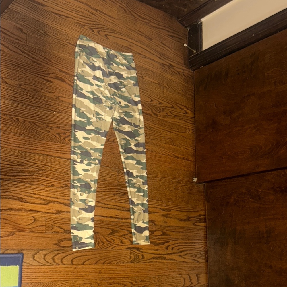 LulaRoe OS Leggings